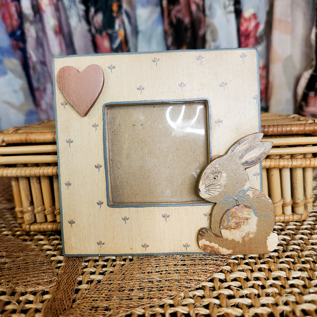 1985 Wooden Bunny Frame